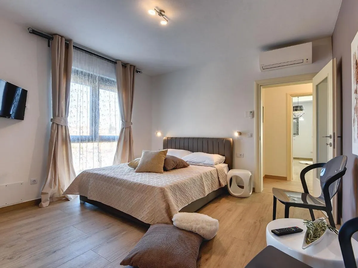 Luxurious Villa In Rovinj With Pool