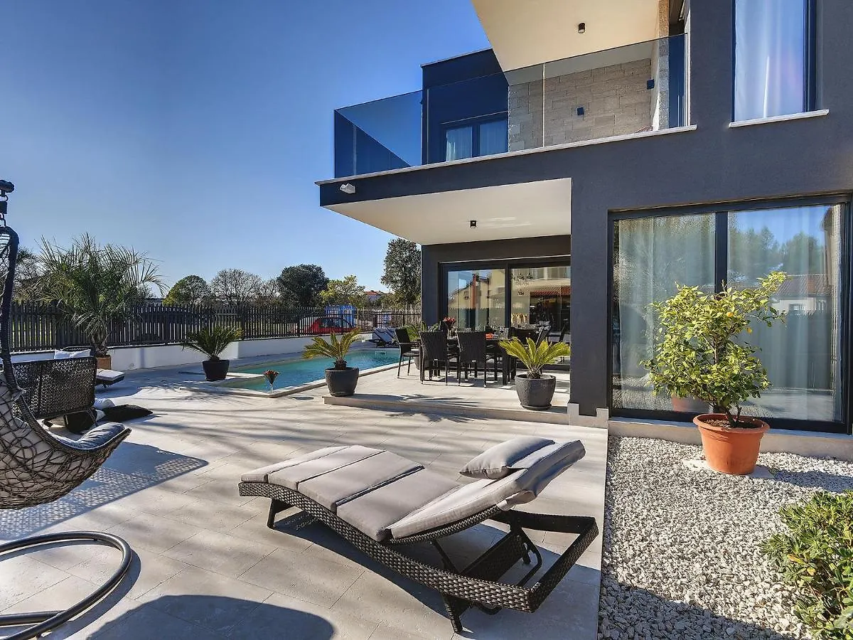 Luxurious Villa In Rovinj With Pool
